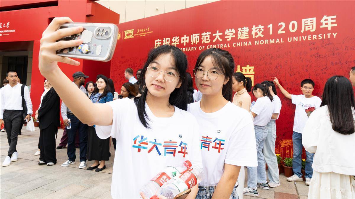 img/cef6b6f9123a50c102140ef245503265.jpeg